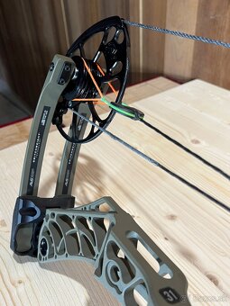 Kladkovy Luk Mathews V3 31 LH - 4