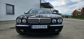 2005 Jaguar XJ8 L 4.2 V8 - 4