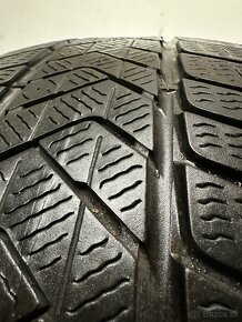 Zimné pneumatiky 245/45/19 Pirelli Sottozero 3 Winter AO - 4