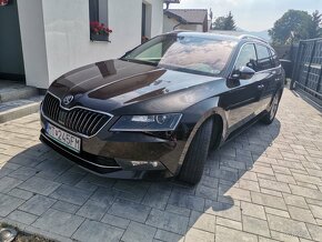 Skoda Superb Kombi 4x4 140kw dsg - 4