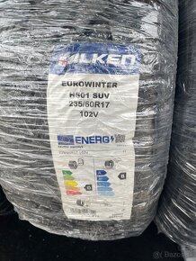 Falken HS01 Eurowinter SUV 235/60 R17 - 4