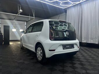 Prenajom VW Up - od 15€ na deň - 4