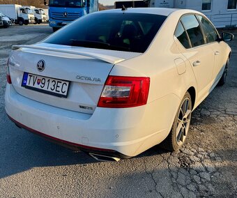 Škoda Octavia 2.0 TDI CR DPF RS DSG - 4