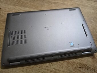 Vykonny Dell Precision 3560 so 16gb ram NVIDIA Quadro T500 i - 4