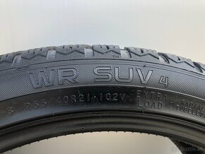 NOKIAN WR SUV 4 - 4