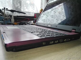 MSI Laptop. Intel Core 2 DUO. nVidia grafika. .Windows 7. - 4