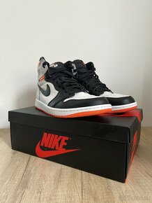 Nike Jordan 1 Elektro Orange - 4