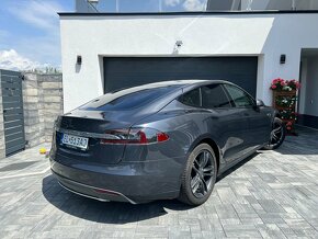 Tesla Model S 85 CSS Upgrade 2015 - 4