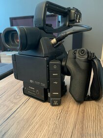 CANON C100 MK2 - 4