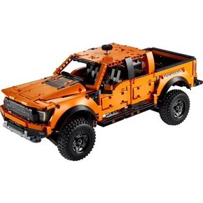 LEGO Technic 42126 Ford F-150 Raptor - 4