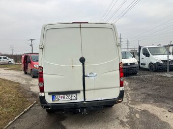 Volkswagen Crafter Dodávka 2.5 TDI - 4