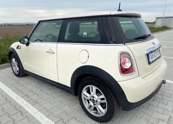 Mini Cooper 1,6benz. rok.2011 - 4