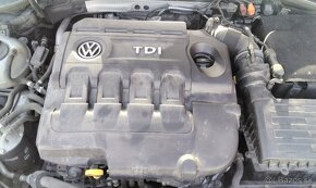 Volkswagen Golf 7 Variant 2.0 TDI DSG 2014  predám MOTOR CRB - 4