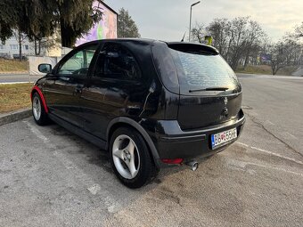 OPEL CORSA C 2005 rok - 4