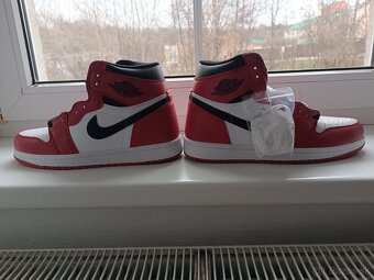 Nike air Jordan OG "Chicago" - 4