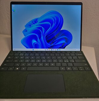 Microsoft Surface Pro X  2022 SQ2 256 GB 16 GB Platinum - 4