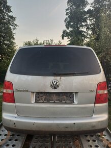 Rozpredám vw touran 1.9tdi 77kw DSG - 4