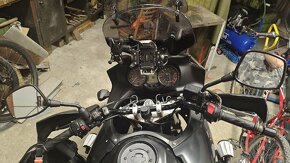 Suzuki DL650 V-strom - 4