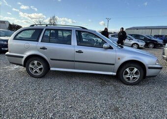 Škoda Octavia 1,9 TDI 4X4 TAŽNÉ 66kW nafta manuál 66 kw - 4