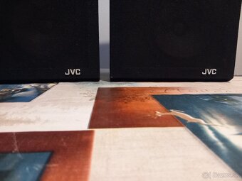 JVC - 4