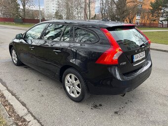 Volvo V60 2.0d 120kw D3 Summum Geartronic 2.0d 120kw AUTOMAT - 4