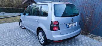 Volkswagen Touran 1.9 TDi Freestyle 11/2010 bez DPF - 4