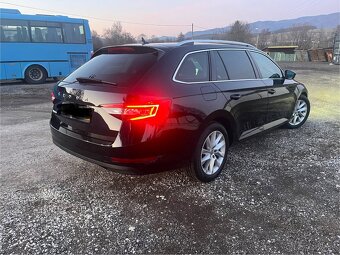 Škoda Superb Combi 1.6 TDI 88KW DSG - 4