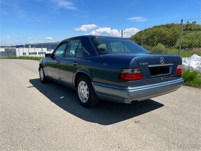 Mercedes Benz E220 W124 62.600KM - 4