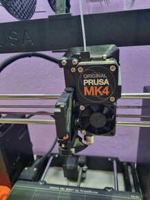 3D tlaciaren prusa mk4 - 4