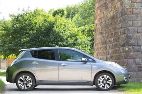 Nissan Leaf - 4