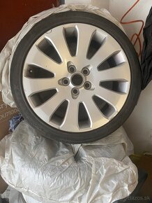 Elektróny 5x120 245/40R19 - 4