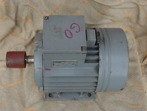 patkový elektromotor 550 W - 4