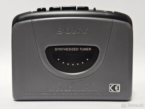 Sony Walkman kazetový prehrávač s AM/FM rádiom (WM-FX251) - 4