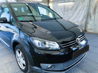 Volkswagen Touran Cross 2.0 TDi 7-miest 2012 - 4