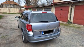 Opel Astra H Caravan 1.7 CDTI - 4