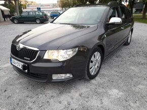 Predám Škoda Superb Combi II 1.6 TDI r.v2012 77kw GreenLine - 4