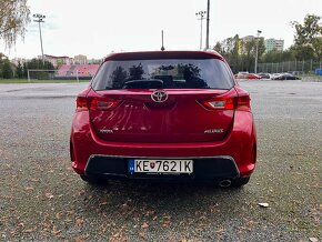 Toyota Auris 1.6 Valvematic Style - 4