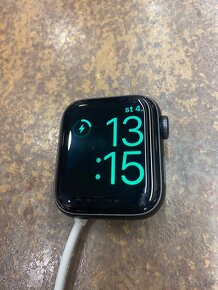 Apple watch SE 40mm - 4