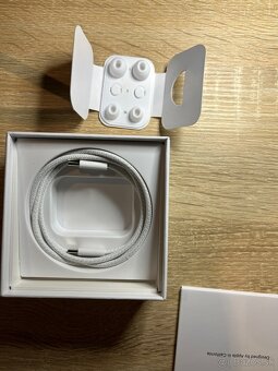 Apple Airpods pro 2.gen - 4