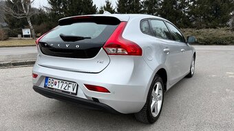 Volvo V40 T2 1.5L ECO 122k Momentum Geartronic - 4