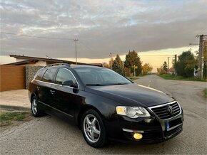 Volkswagen Passat B6 2.0TDI DSG HIGHLINE RV2010 - 4