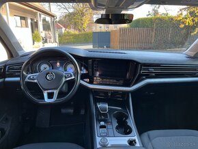 Volkswagen Touareg 3,0 V6 TDI, 210 kW, 2019, 146 000 km - 4