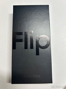 Samsung Galaxy Z Flip 4 - 4