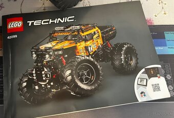 LEGO Technic 42099 4x4 X-Treme Off-Roader - 4