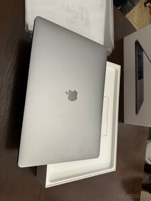 MacBook pro 2018 - 4