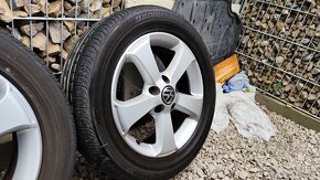 Disky orig. Volkswagen 5x112 R16 + Letné pneu 205/55 R16 - 4