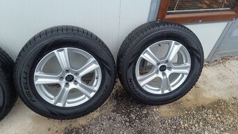 Sada elektrónov KIA s pneu PIRELLI SCORPION 235/65 R17 108H - 4