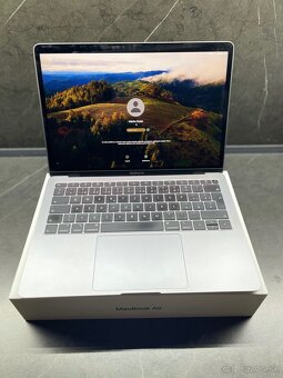 Apple MacBook Air 13 M1 Space Grey 256GB  komplet balenie - 4