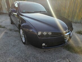 Alfa Romeo 159 Sportwagon 2006 - 4