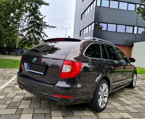 Škoda Superb Combi 2.0 TDI DSG LAURIN&KLEMENT R.V.2011. - 4